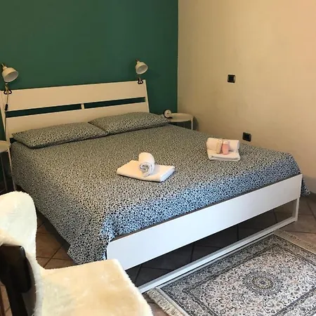 Agriturismo La Sorgente グラヴェドーナ