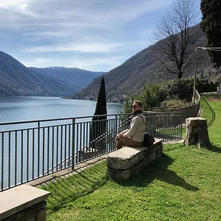 アパートホテル Agriturismo La Sorgente