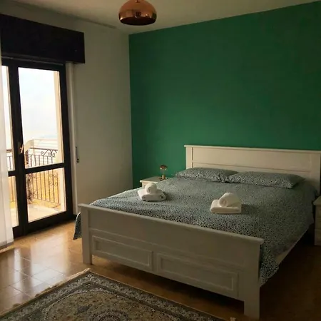 Agriturismo La Sorgente アパートホテル *